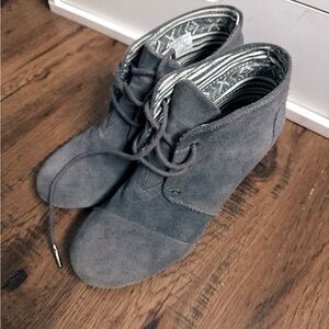 Toms Charcoal Lace Up Boots